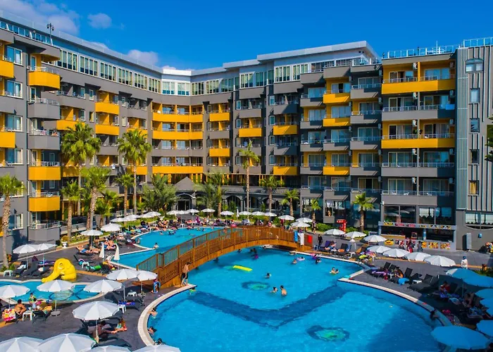 Senza Grand Santana Hotel